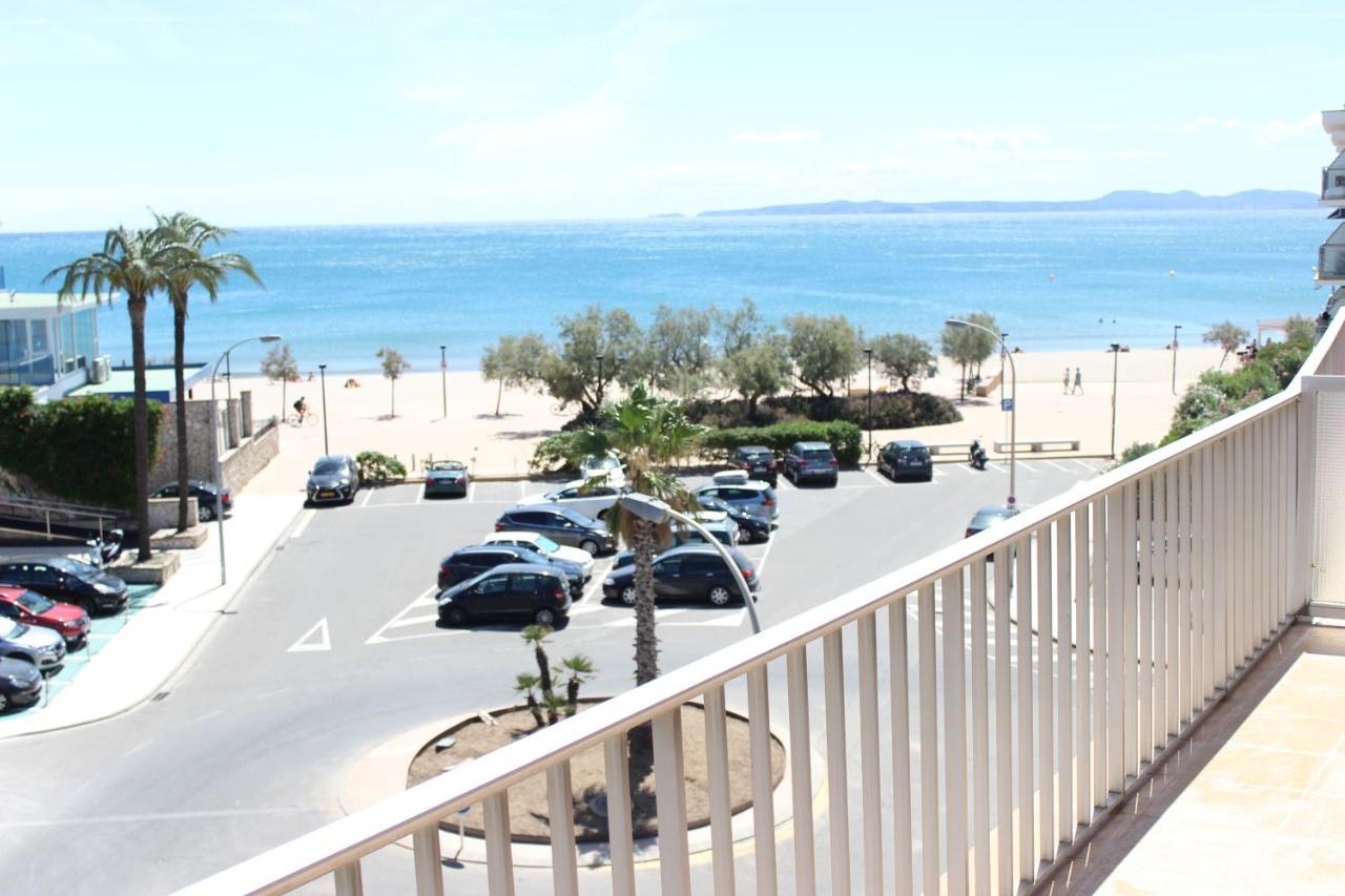 Beautiful Loft, Huge Sunny Terrace, View Over The Beach And Sea Roses Kültér fotó